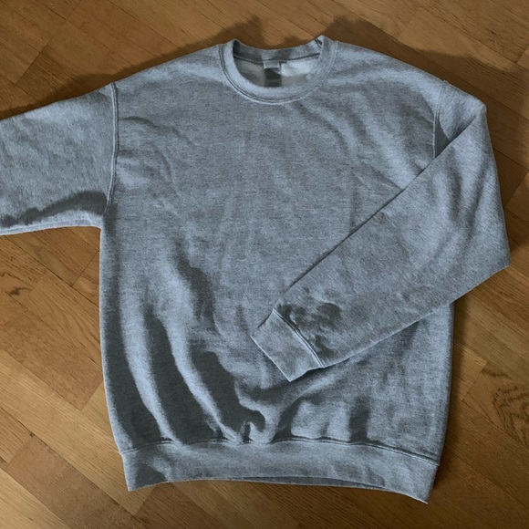 GILDAN crewneck (heavy blend) - Picture 3 of 5